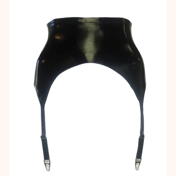 Bra, Garter, Thong - Picture 2 of 3